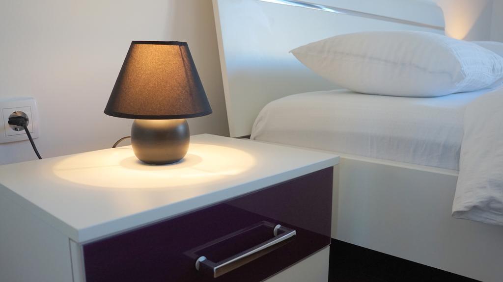 Filinhome Stefanovica Suite 9 Νόβι Σαντ Εξωτερικό φωτογραφία